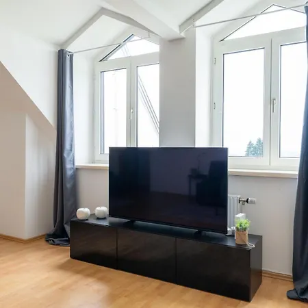 Lejlighed Farawayhomes #9 *