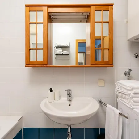 Apartment Farawayhomes #9
